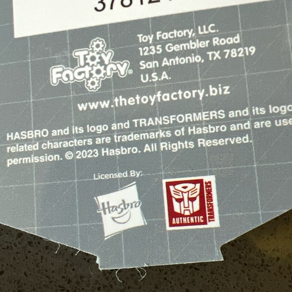 Transformers More Than Meets The Eye BUMBLEBEE Plush / Hasbro / 7” / BRAND NEW - Picture 12 of 15